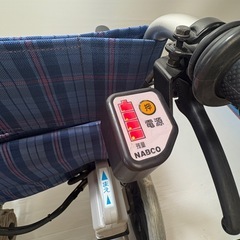 保管品　未使用　フランスベット 電動 車椅子 の画像