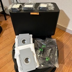iRobot Roomba j7＋ ブラック 自動掃除機の画像