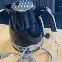 delonghi 電子ケトルの画像
