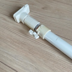 つっぱり棒　110cm 最大195cmの画像