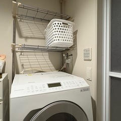 ランドリーラック（アイリスオーヤマ・洗濯機上突っ張りラックSTL-270）の画像