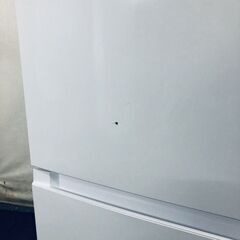 ID:rg221015 ハイアール Haier 冷蔵庫 一人暮らし 中古 2023年製 2ドア 121L ホワイト ファン式 右開き OBBR-121A(W)  【リユース品：状態B】【送料無料】【設置費用無料】の画像