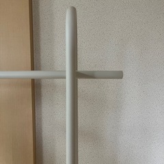 ✨ほぼ新品✨　天板付きハンガーラック　早い者勝ち　気軽にコメントください♪の画像