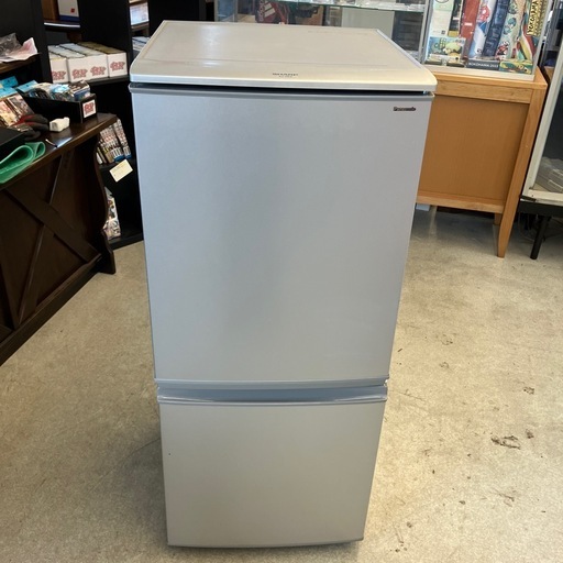 K2509-143 SHARP 2ドア冷蔵庫 SJ-14E9 2013年製 137L 動作確認済み キズ汚れ有り