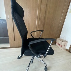 ジャンク品デスクチェアの画像