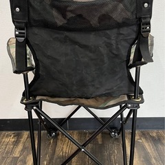 ②【中古品】アウトドアチェア カモフラ 迷彩柄 キャンプ 折りたたみ チェアー コンパクト スポーツ観戦の画像