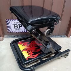 クリーパー 寝板 ローラーチェア クリーパーチェア ファイヤーパターン ガレージ DIY  工具の画像