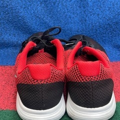 Nike ナイキ 　レボリューション/3　 819300-600 27cm スニーカー NIKEの画像