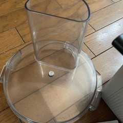 フードプロセッサーの付属品の画像