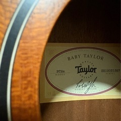 Taylor BT2e Baby Taylor-e Mahogany
の画像