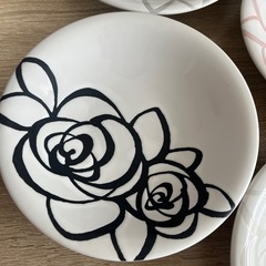 MODERNO バラの花柄陶器食器セット 5枚の画像