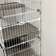 キャットケージ　トイレ付き　収納付き　3段の画像