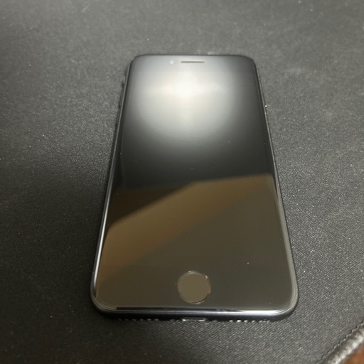 【決まりました】iPhone SE(2020) 128GB 75% SIMフリー