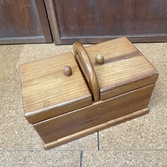 木製 ソーイングボックス 裁縫箱の画像