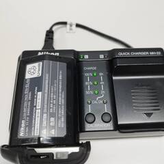 Nikon クイックチャージャー MH-22 おまけでバッテリー付き！の画像