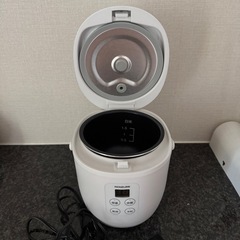 KOIZUMI 1.5合
デジタル炊飯器 ホワイトの画像
