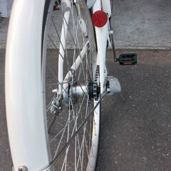 【札幌市内配達無料】整備済み中古車　ブリヂストン　NOLKOG　BAA車　26インチ　内装３段切替　丈夫な鍵付　手元レバー式LEDライト　クリーム色の画像