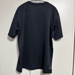 ニューバランス グラミチ Tシャツの画像