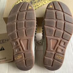 KEEN UNEEK 2wayスニーカーの画像