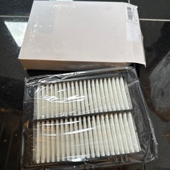 エアフィルター ミニキャブ トラック U62T U62TP (99.1-) (純正品番：MR571724) エアクリーナー 三菱互換品の画像