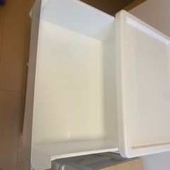 プラスチック衣類ケース　4段の画像