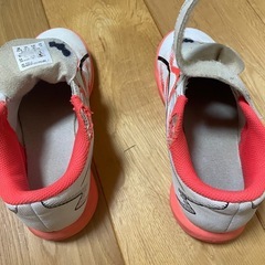 サッカー　トレーニングシューズ  18cmの画像