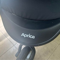 Apricaの3輪ベビーカースムーヴシリーズの画像