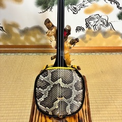 沖縄三線！新品！貴重！知念大工型！本蛇皮！本張り！【一枚張り】⑮の画像