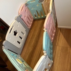 ベビーサークルの画像