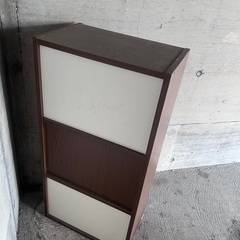 カラーボックス茶色3段の画像