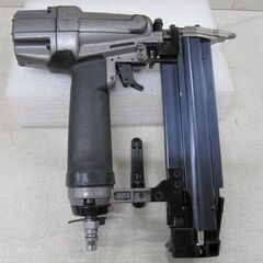 🌲【大工道具】入荷！常圧マキタ仕上げ釘打ち機【工具高価買取!!地域最大級の売り場面積！】の画像