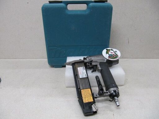 ?【大工道具】常圧マキタ仕上げ釘打ち機【工具高価買取!!地域最大級の売り場面積！】