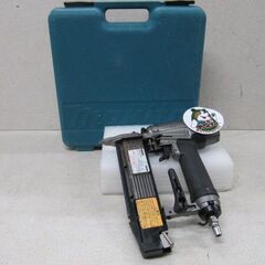 🌲【大工道具】入荷！常圧マキタ仕上げ釘打ち機【工具高価買取!!地域最大級の売り場面積！】の画像