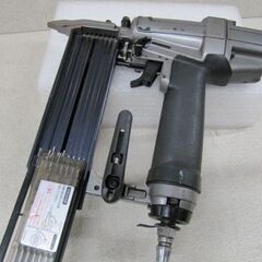 🌲【大工道具】入荷！常圧マキタ仕上げ釘打ち機【工具高価買取!!地域最大級の売り場面積！】の画像
