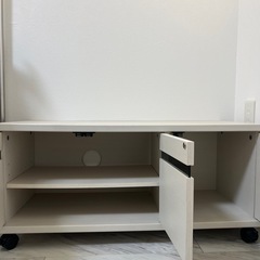 キャスター付き テレビボード 幅79㎝ ホワイトローボード TV台の画像