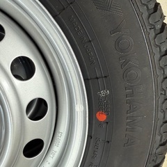 新車外し　軽トラ　タイヤ　ホイール4本セット(145/80R12)　ダイハツハイゼットの画像