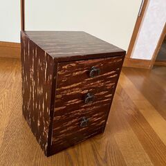 レトロな櫻皮細工　3段小引き出し　の画像