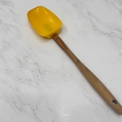 ルクルーゼシリコンヘラの画像