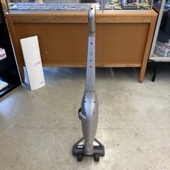K2509-154 T-fal サイクロン式 コードレス スティック クリーナー エアフォース コンパクト TY84 シャンパンピンク 動作確認済み キズ汚れ有りの画像