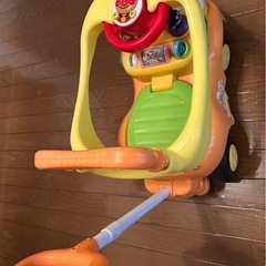 アンパンマン よくばりビジーカー 
の画像