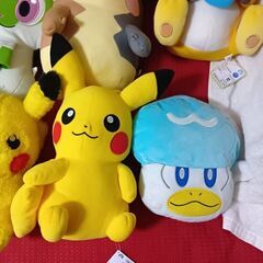 ポケモンキャラクター　大ぬいぐるみなど10点　1個200円の画像