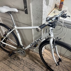 Giant Escape ジャイアント クロスバイク ホワイト