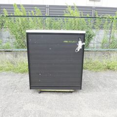 ニトリ  食器棚　キッチンボードの画像