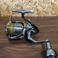 SHIMANO 18STELLA 4000
の画像