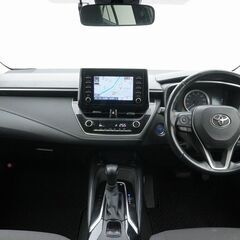 トヨタ カローラツーリングハイブリッド S🌳 2020年式のお車です✨の画像