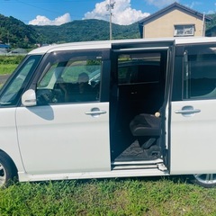 ダイハツ タント ターボの画像