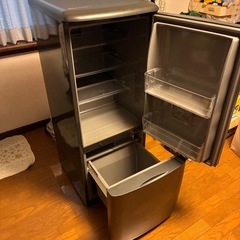 冷蔵庫の画像