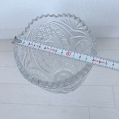 クリアカットガラス　花瓶の画像
