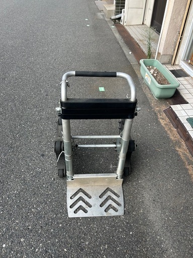 【郵送可】階段昇降車　ニュー階楽くん