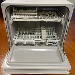 Panasonic パナソニック 食器洗い乾燥機 NP-TA4 2023年製の画像